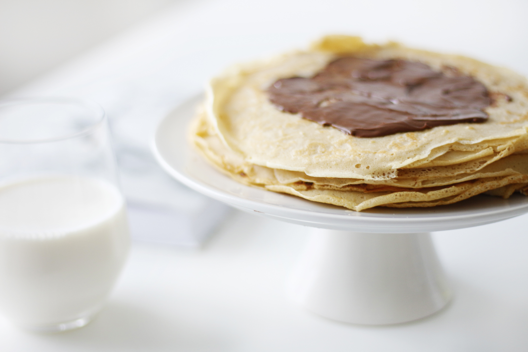 Indulge in ‍Pönnukökur: Icelandic Pancakes with a Sweet Twist