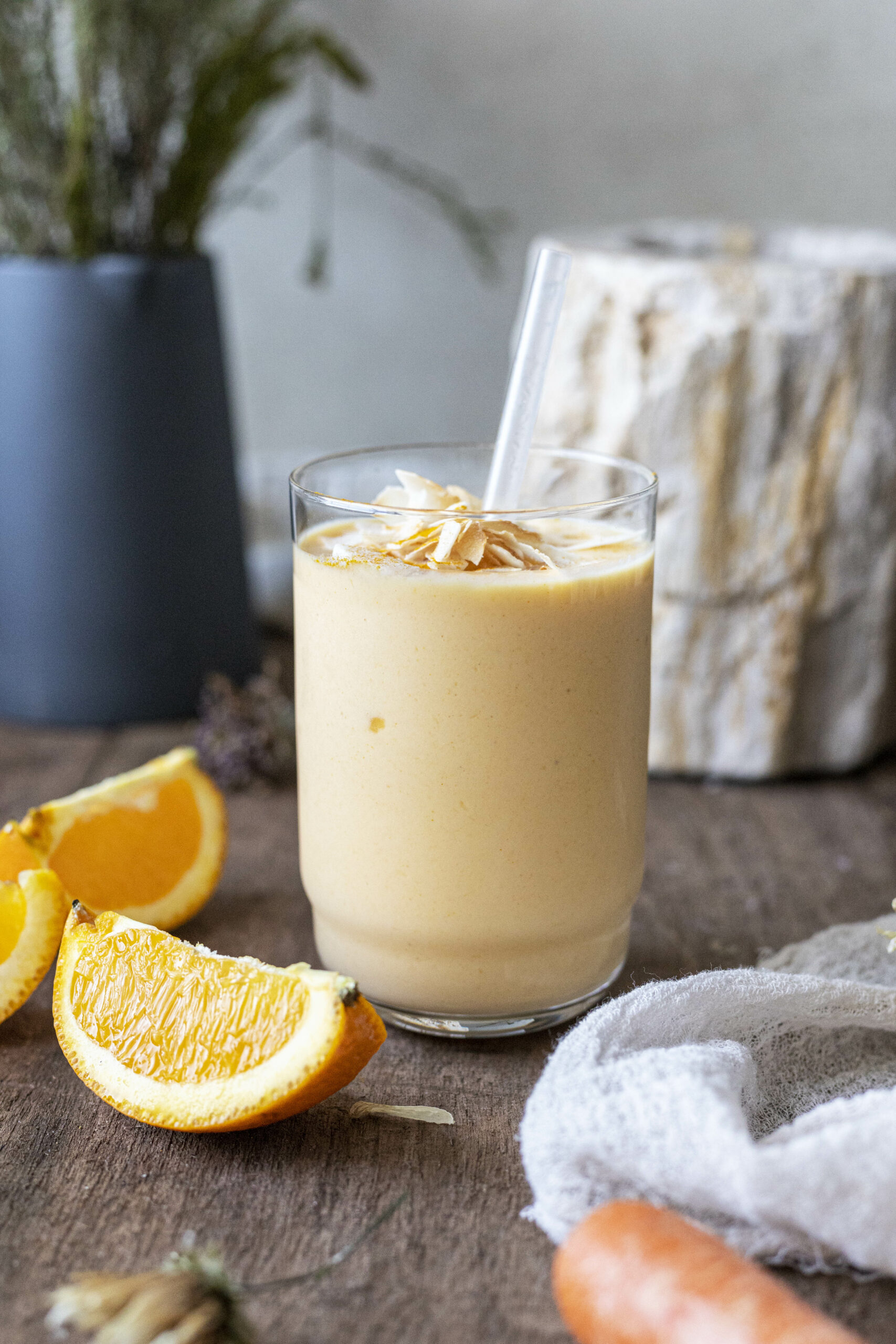 Engifer og appelsínu smoothie - appelsínuguli ónæmisstyrkjandi drykkinn