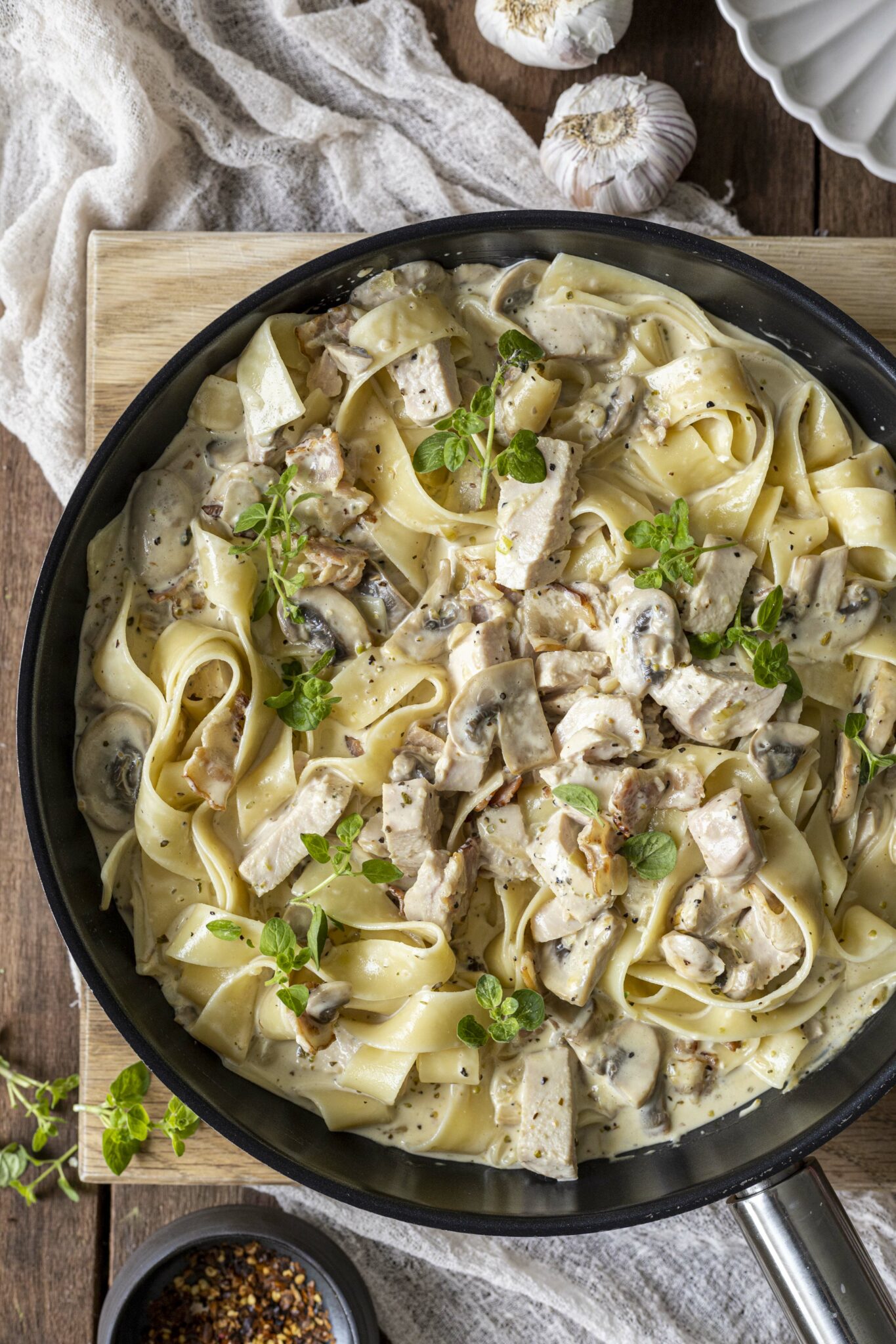 Rjómalagað kjúklinga og beikon tagliatelle - Linda Ben
