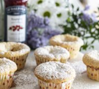hindberjafylltar stórar muffins