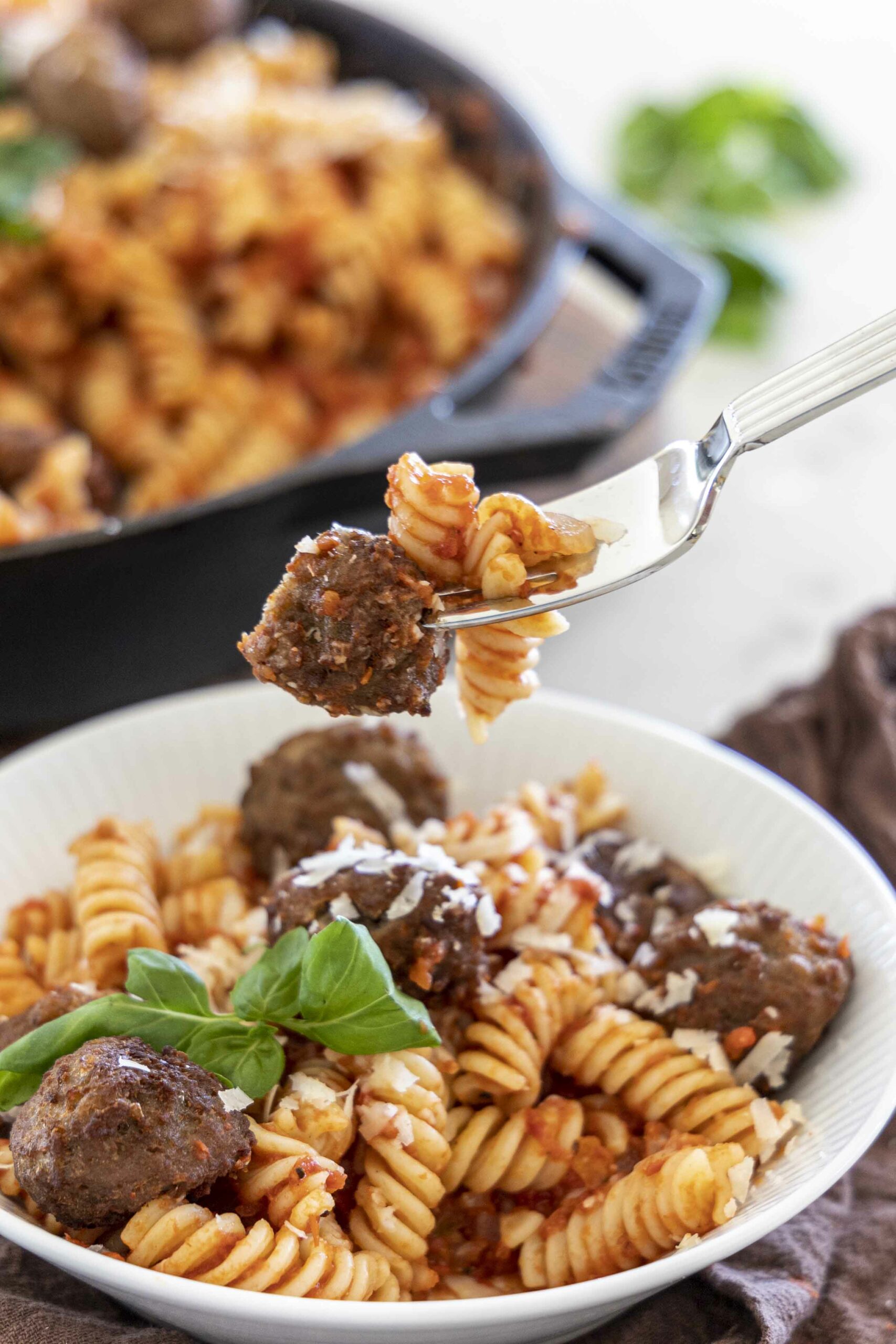 Kjötbollur og pasta