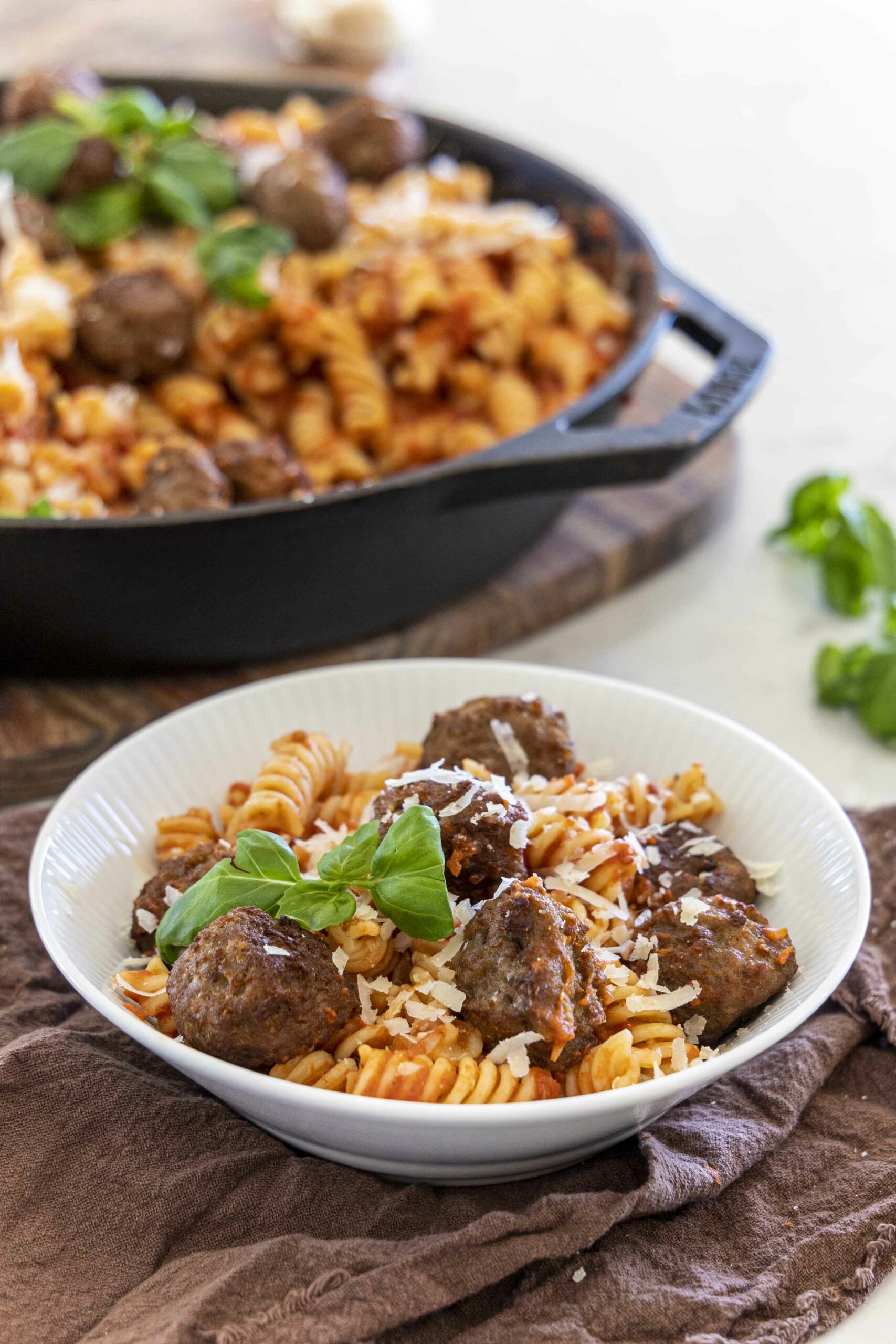 Kjötbollur og pasta