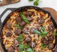 Kjötbollur og pasta