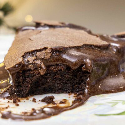 Brownie súkkulaðikaka með blautum toppi