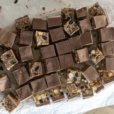 Döðlugott með Eitt Sett bitum og Bíókroppi