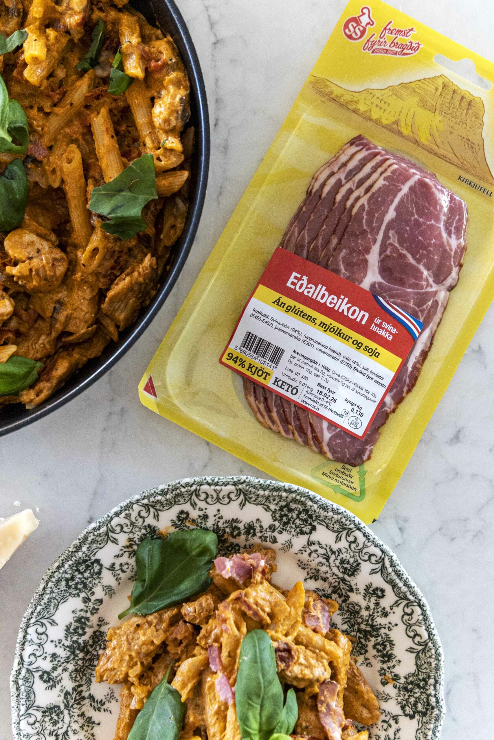 Hollt og próteinríkt kjúklingapasta í pestó"rjóma"sósu