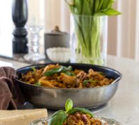 Hollt og próteinríkt kjúklingapasta í pestó