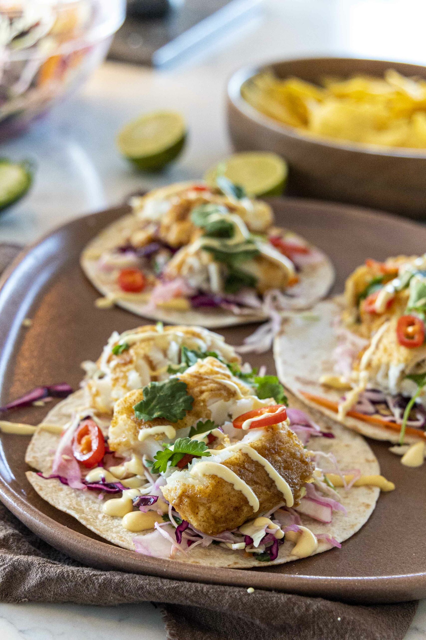 Fiski taco með fersku hrásalti og mangó sýrðum rjóma