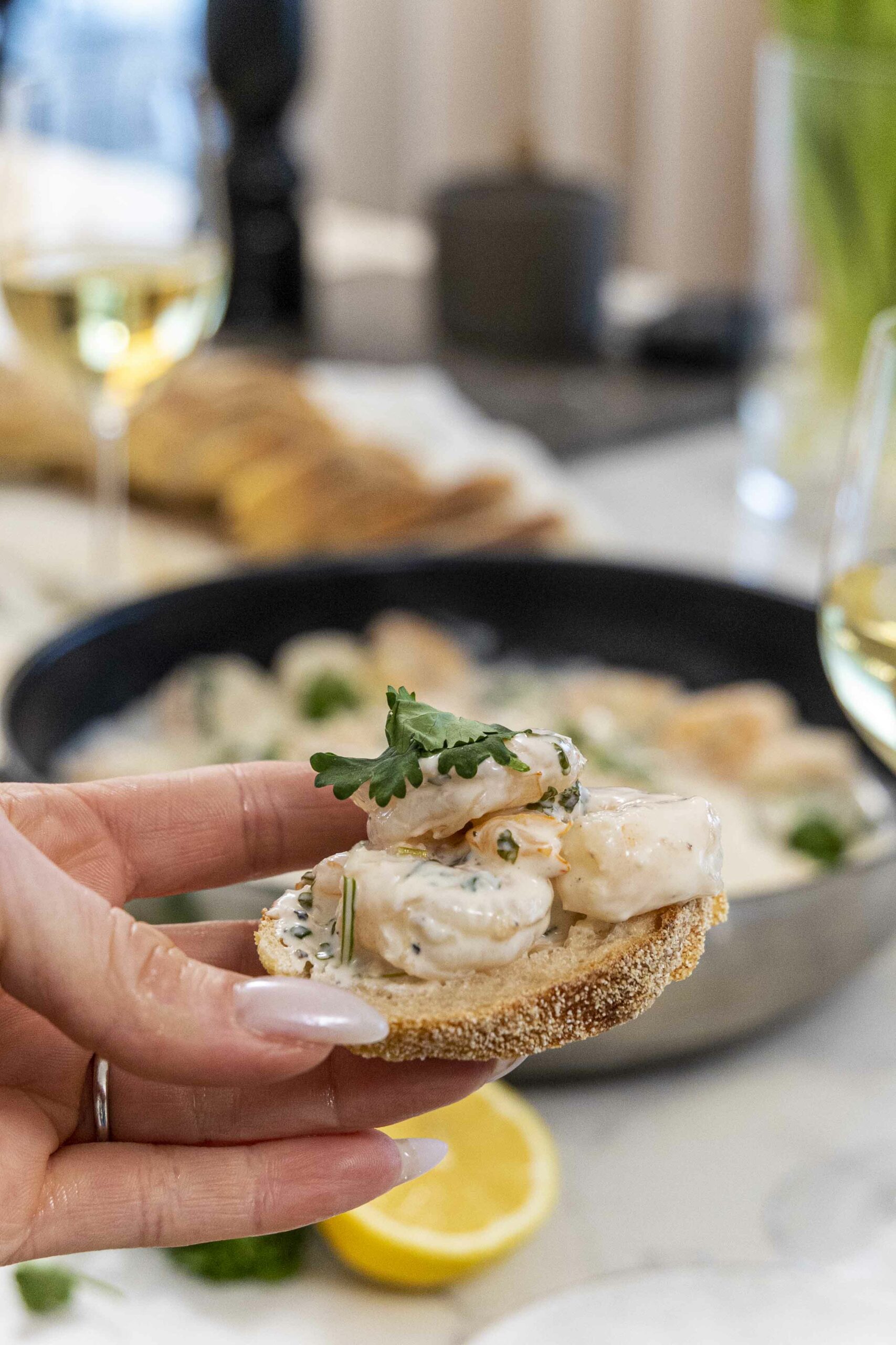 Risarækjur í hvítvínsrjómasósu 