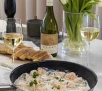 Risarækjur í hvítvínsrjómasósu