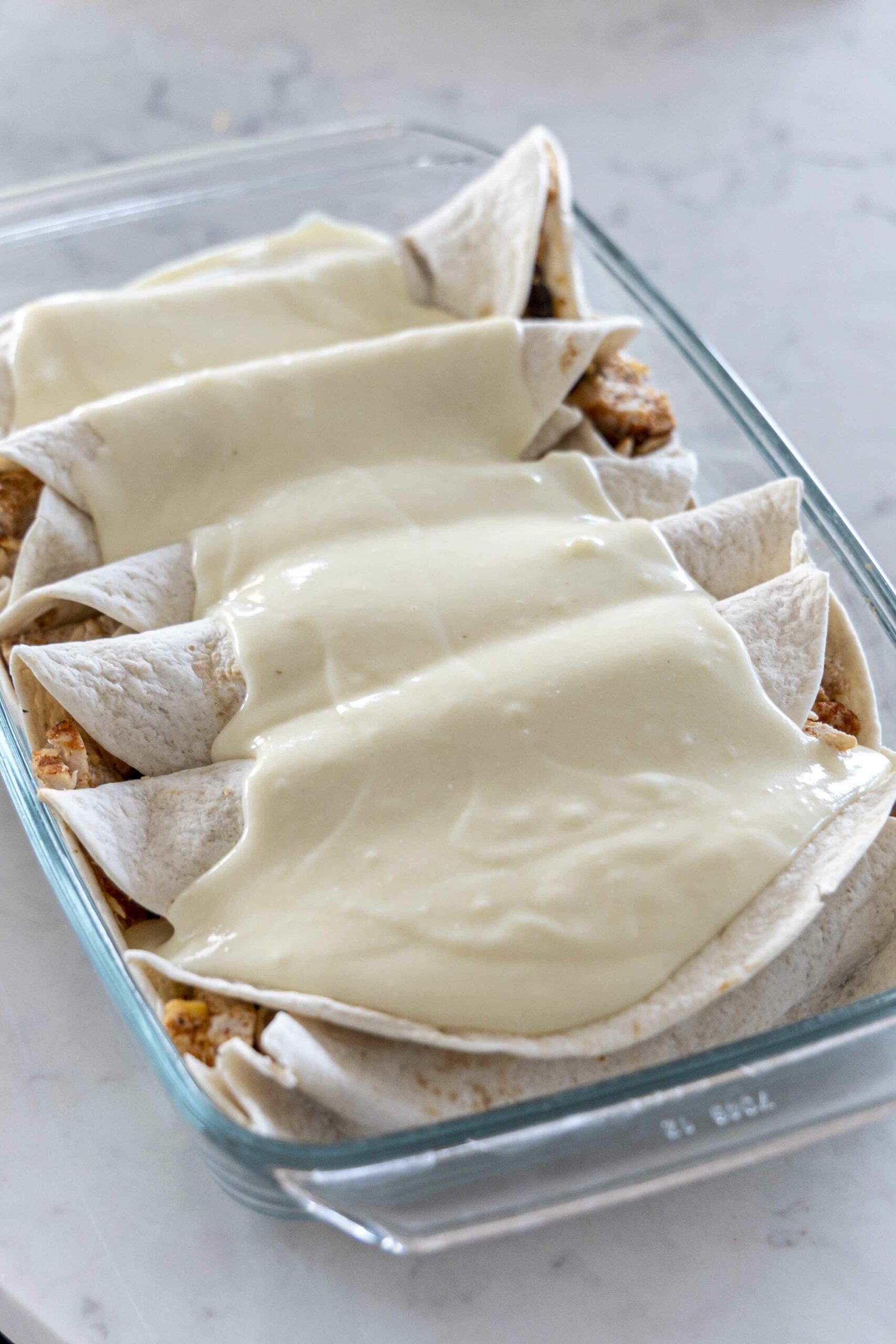 Extra djúsí Enchiladas í hvítri sósu