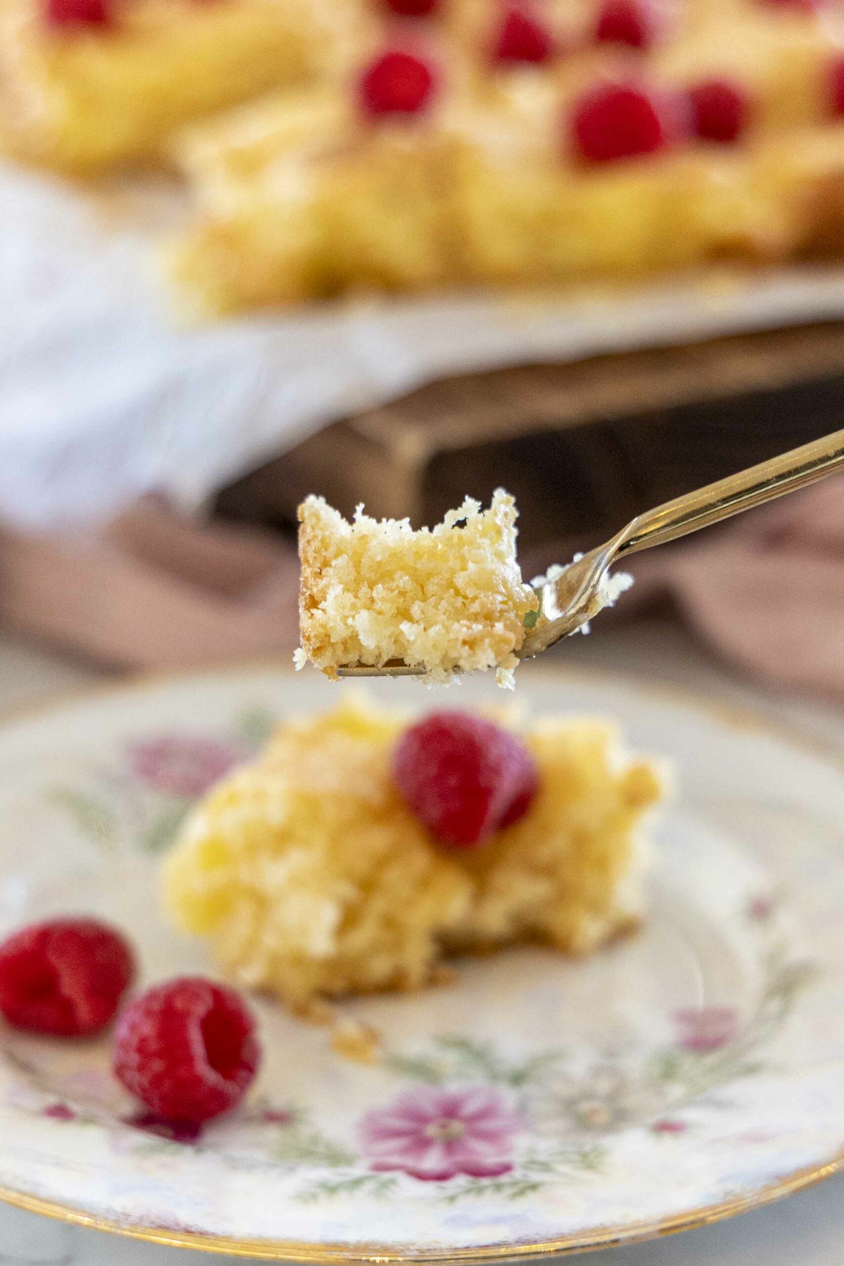 Vanillukaka með ostakökutoppi