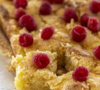 Vanillukaka með ostakökutoppi