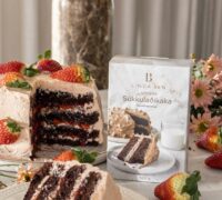 Jarðaberja súkkulaðikaka