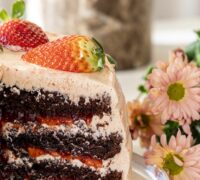 Jarðaberja súkkulaðikaka