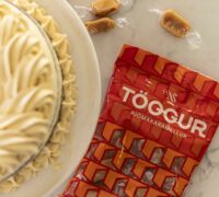 súkkulaðikaka með karamellu smjörkremi