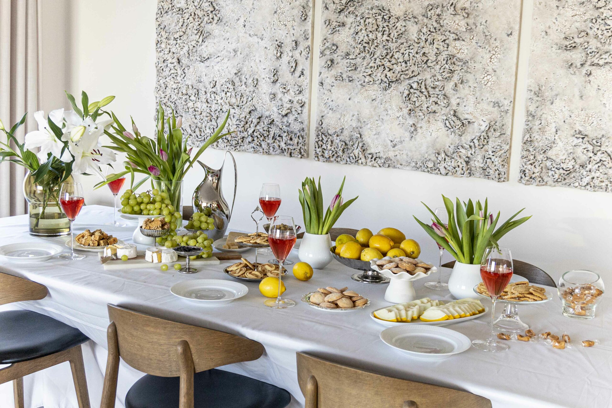 High tea boð með Van Strien