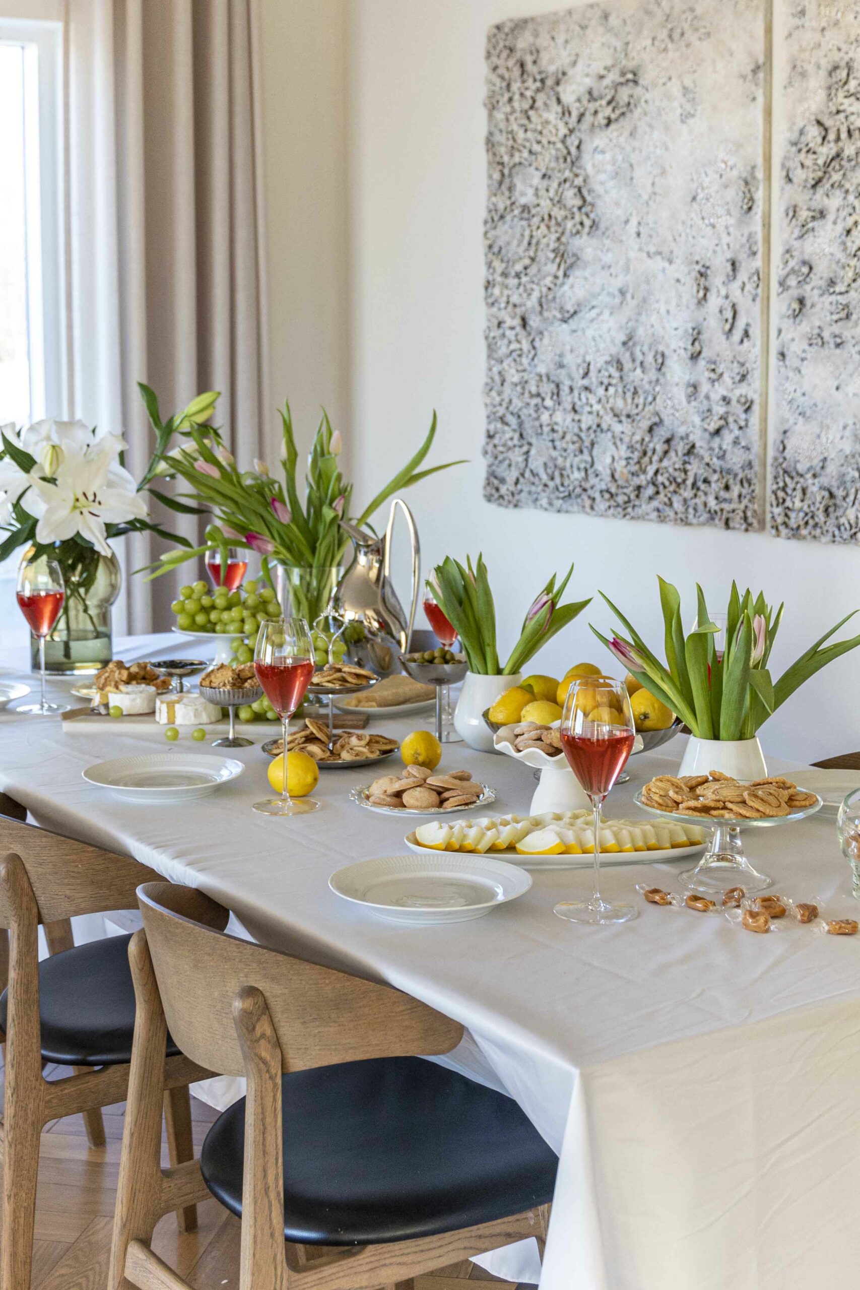 High tea boð með Van Strien