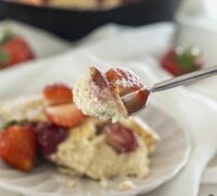 Jarðaberja skyrbaka