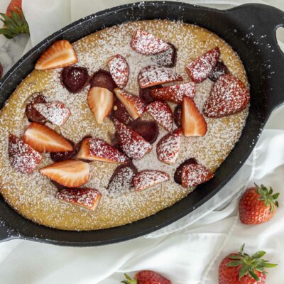 Jarðaberja skyrbaka