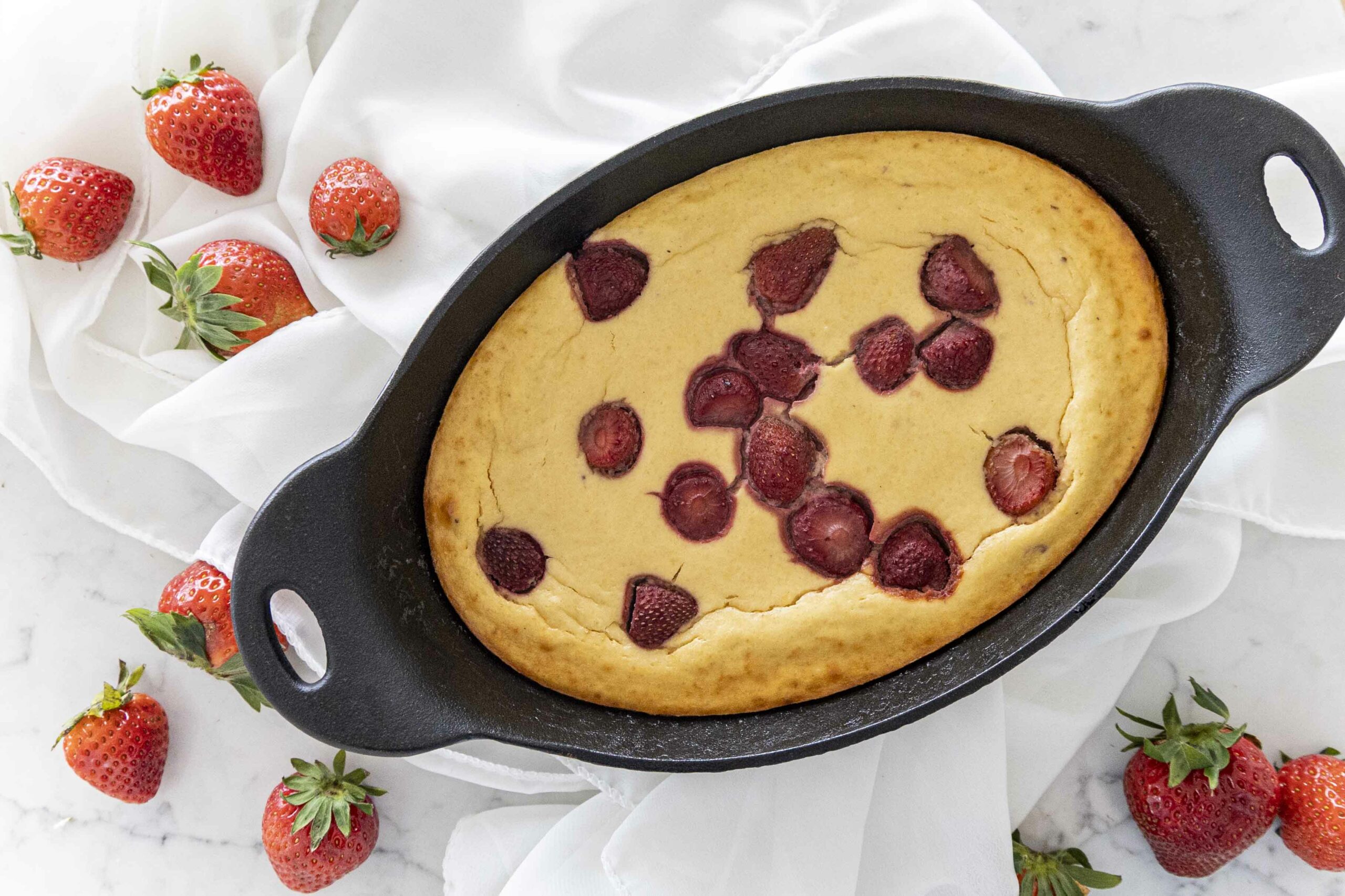 Jarðaberja skyrbaka