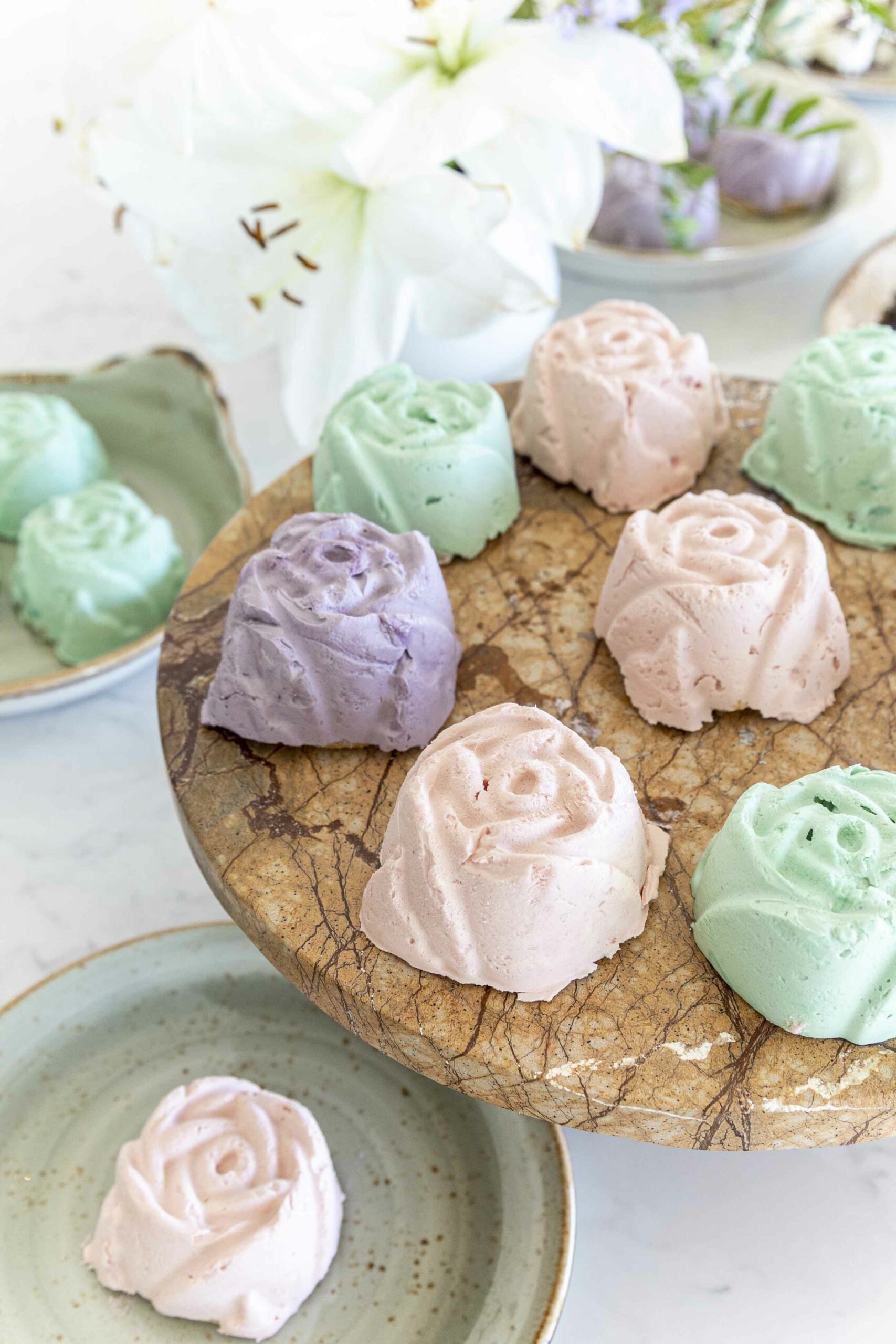 Einfaldar rósa bollakökur, mini ostakökur og súukkulaðibombur