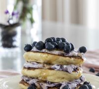 Pönnukökur með bláberjarjómaosti