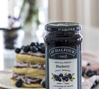 Pönnukökur með bláberjarjómaosti