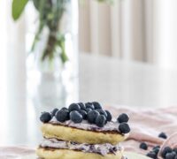 Pönnukökur með bláberjarjómaosti