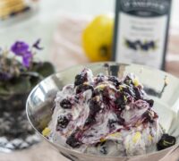 Pönnukökur með bláberjarjómaosti