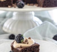 Karamellukurls veislubitar með ostakökutoppi