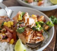 lax í hunangssoja marineringu með mangósalsa