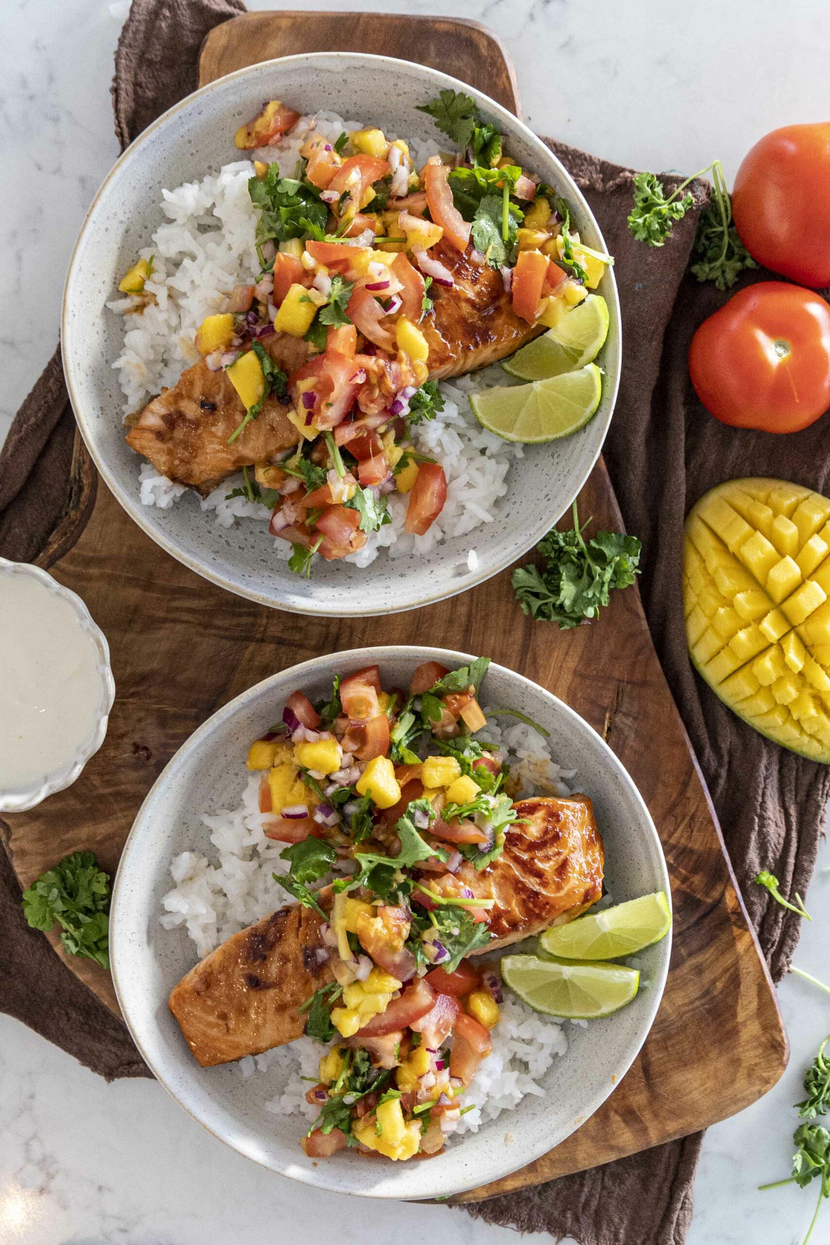 lax í hunangssoja marineringu með mangósalsa