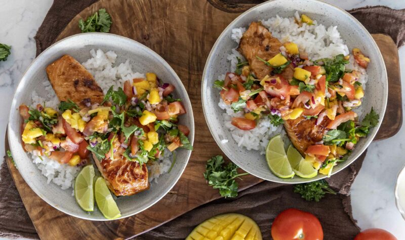 lax í hunangssoja marineringu með mangósalsa