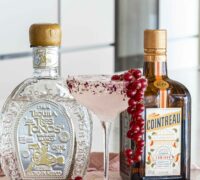 bleikur rósa margarita kokteill