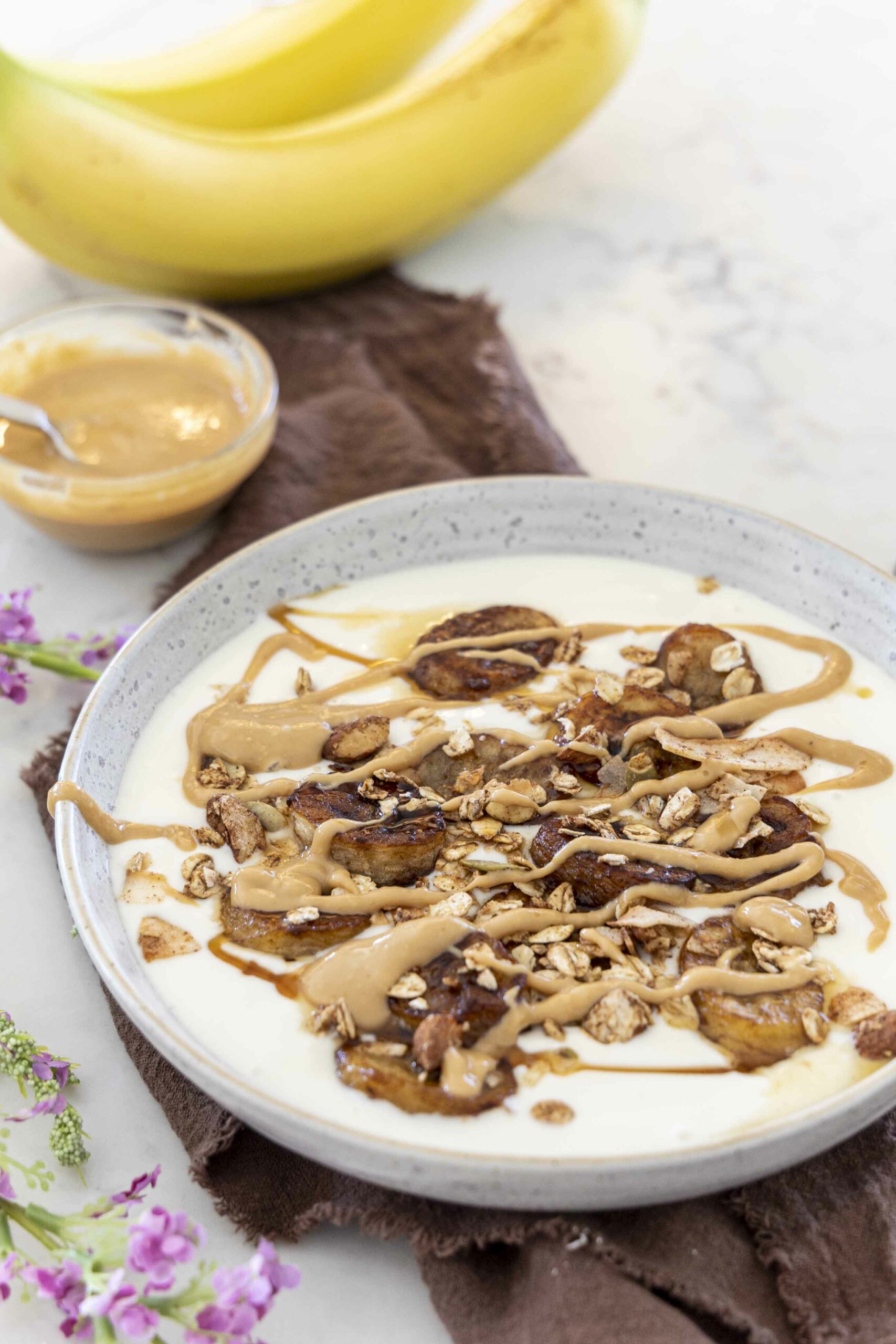 Ab mjólkur skál með smjörsteiktum bönunum