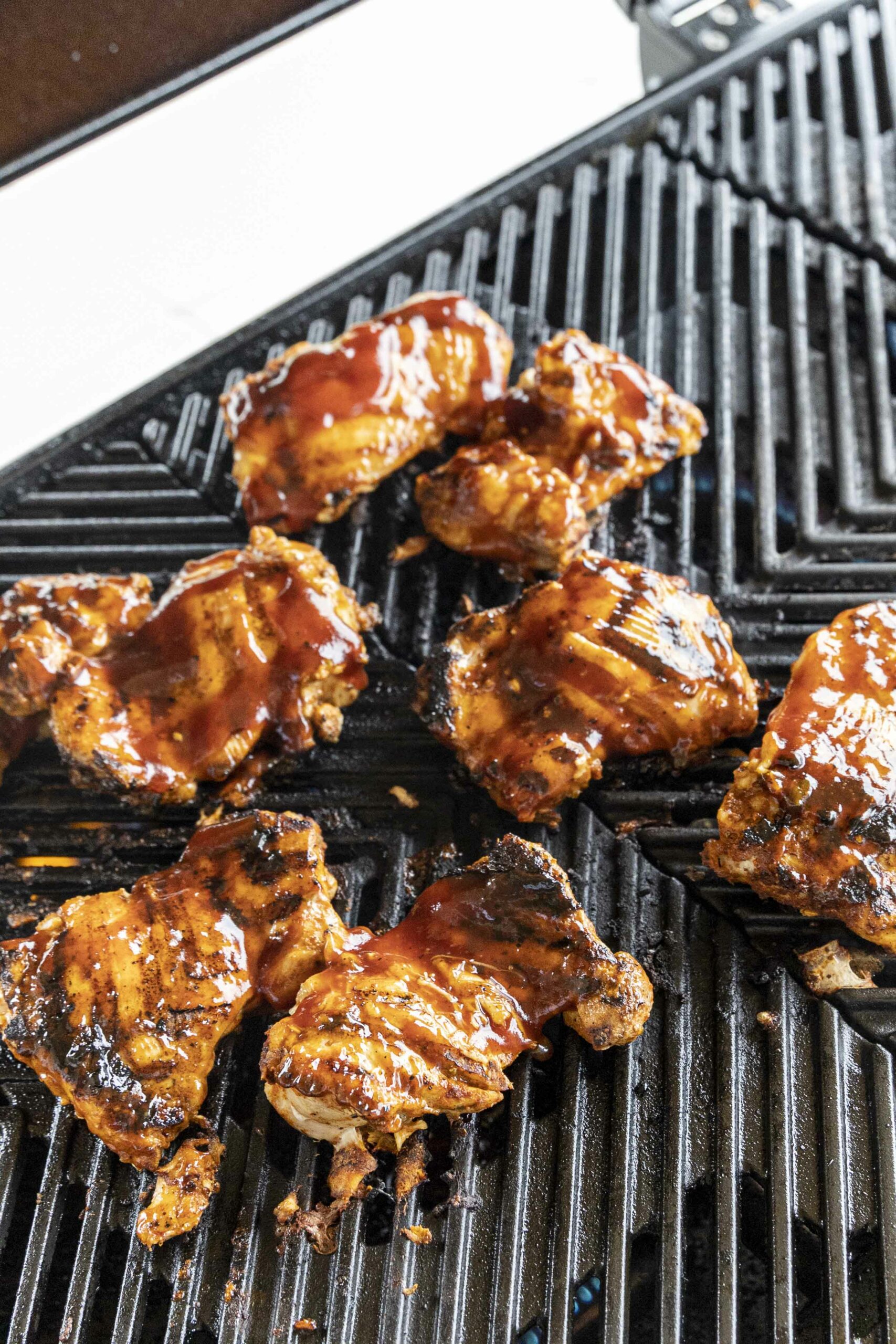 bbq kjúklingasalat með ljúffengri kóríanderdressingu