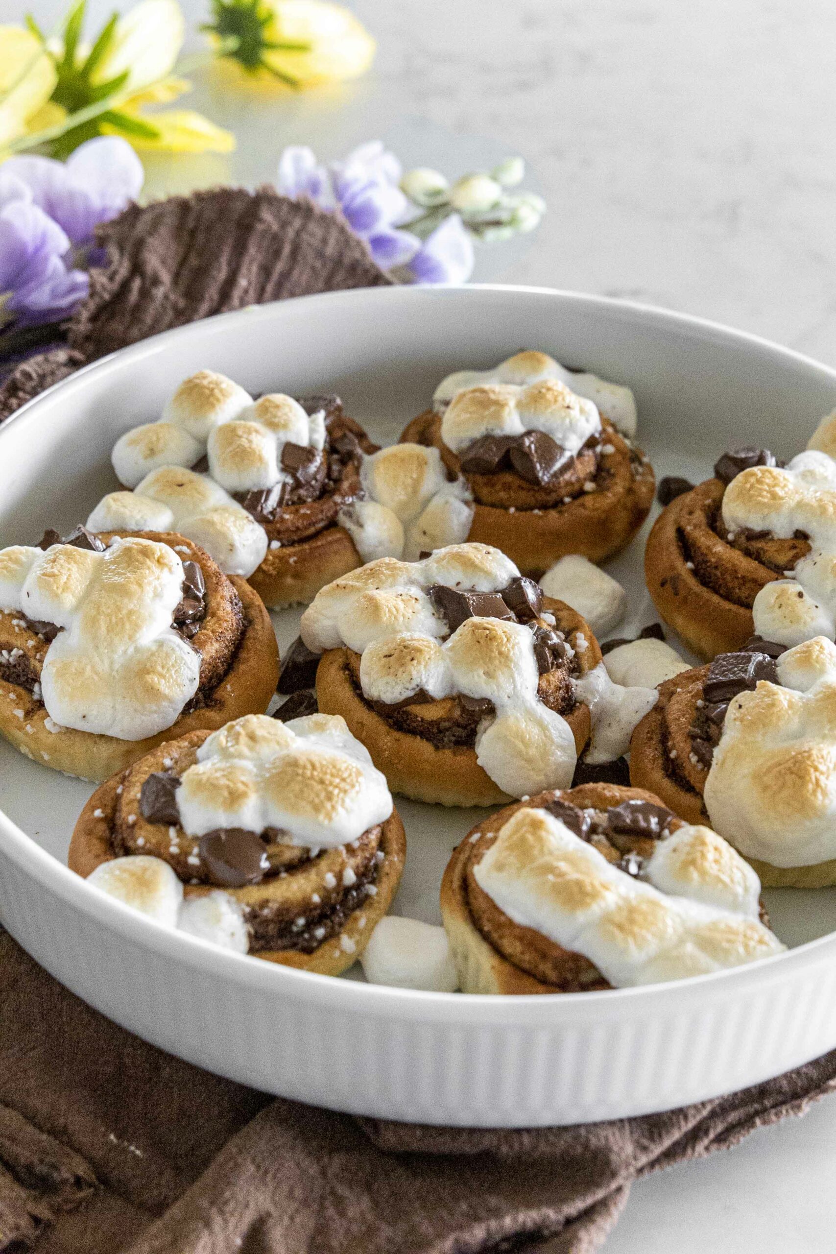 Einfaldir og mjög fljótlegir smores kanilsnúðar 
