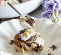 Einfaldir og mjög fljótlegir smores kanilsnúðar