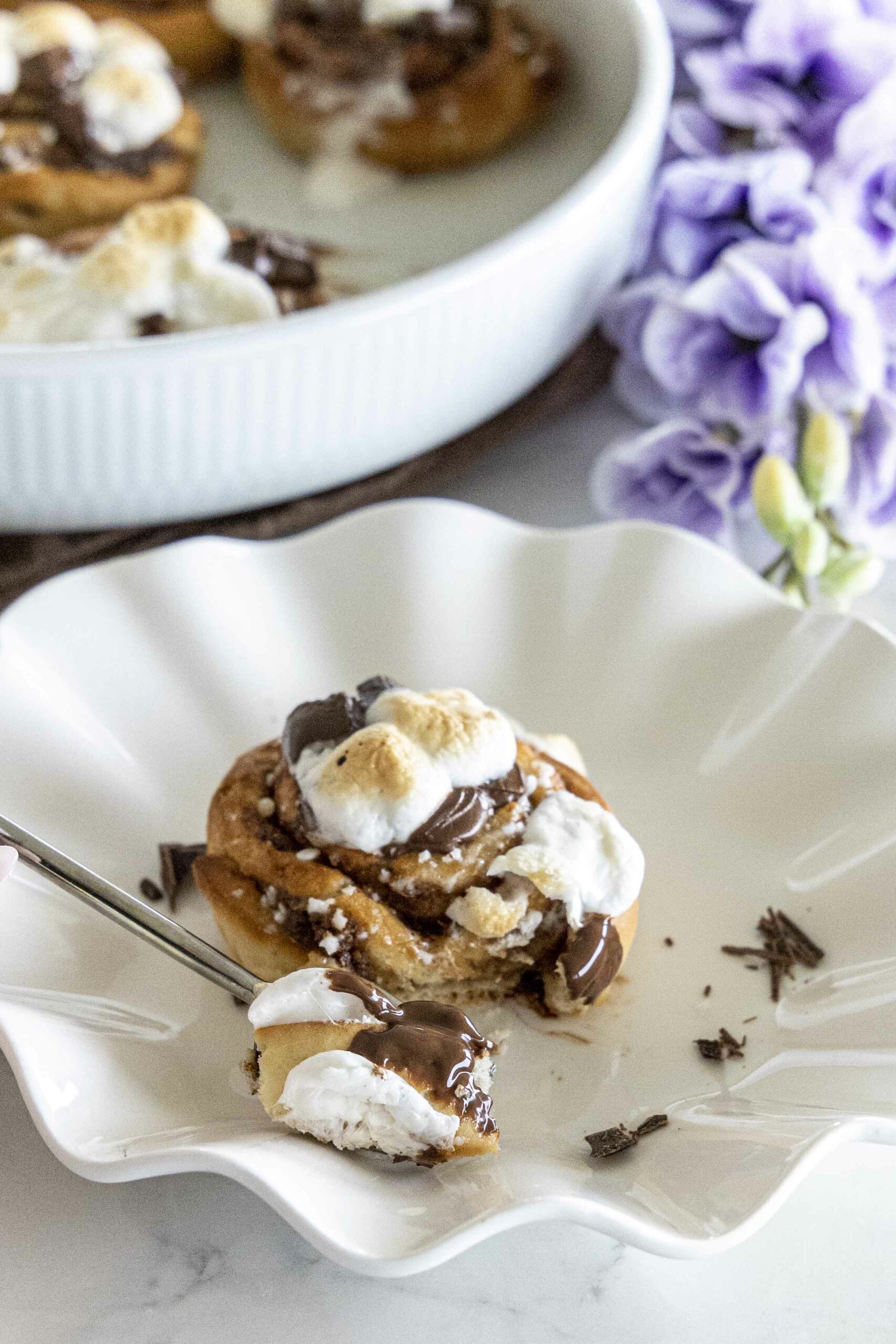 Einfaldir og mjög fljótlegir smores kanilsnúðar 