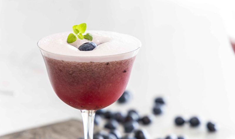 Bláberja vodka sour