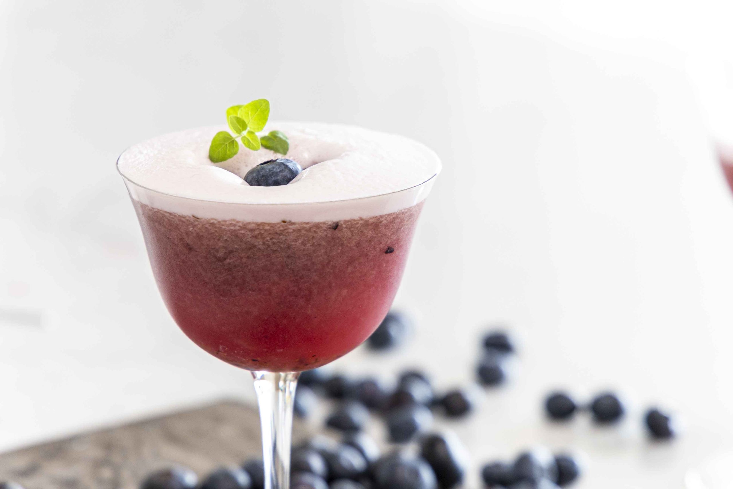 Bláberja vodka sour