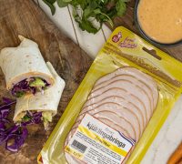 Kjúklingavefjur með spicy mæjó og avocadó